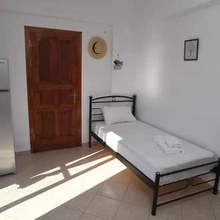 Fotis Naxos * Pláka