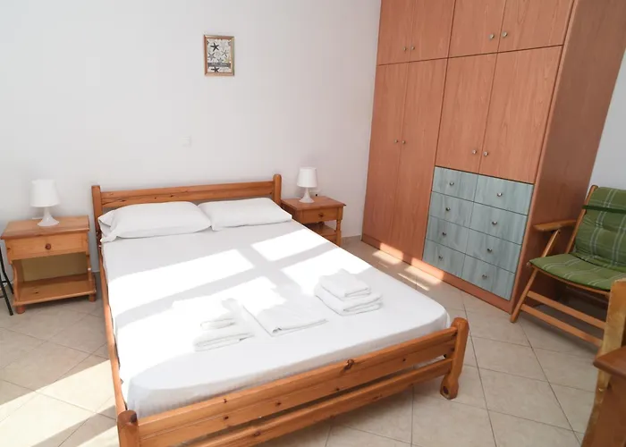 Fotis Naxos Apartment *